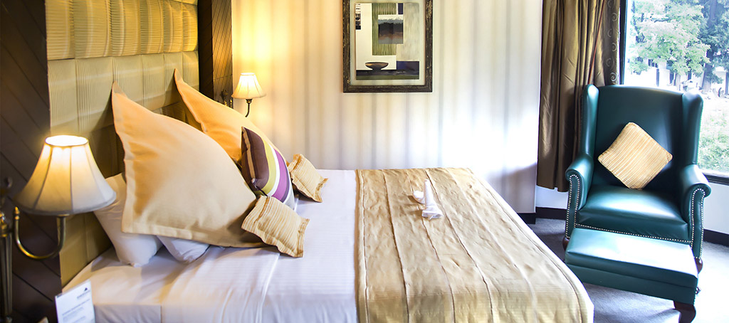 luxury, budget hotels in nainital